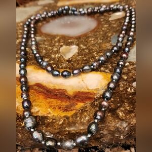 Peacock Pearl Necklace